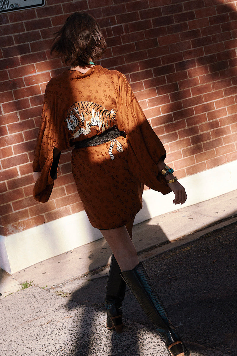 Jungle Fever Silk Jacquard Kimono - Chasing Unicorns