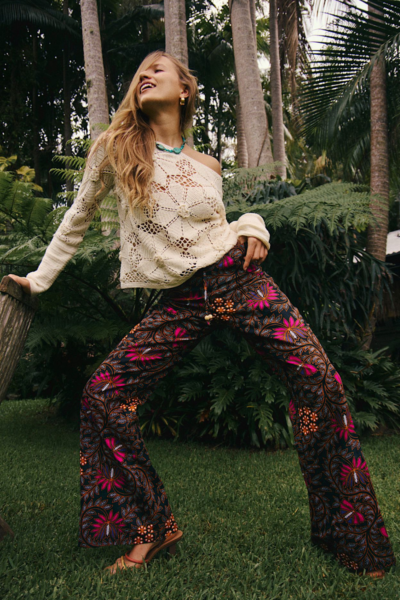 Just the Smile Crochet Jumper - Chasing Unicorns