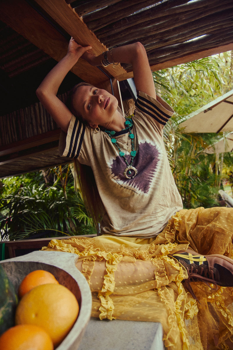 Lover Chasing Unicorns Ringer Tshirt - Chasing Unicorns