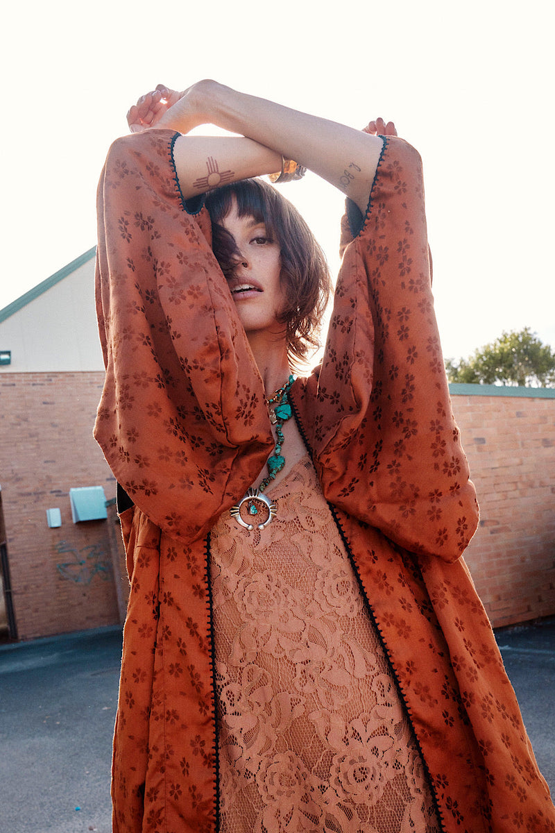 NEW Jungle Fever Silk Satin Kimono - Chasing Unicorns