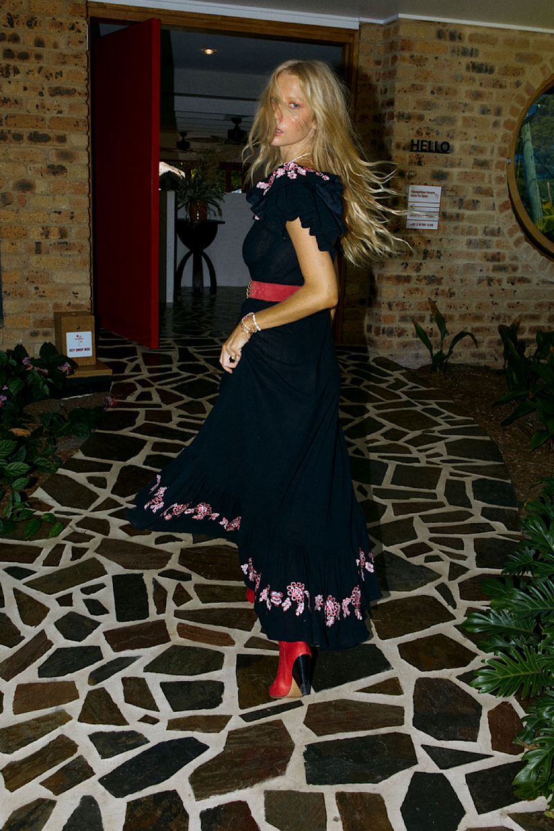 Bonita Maxi Dress - Black - Chasing Unicorns