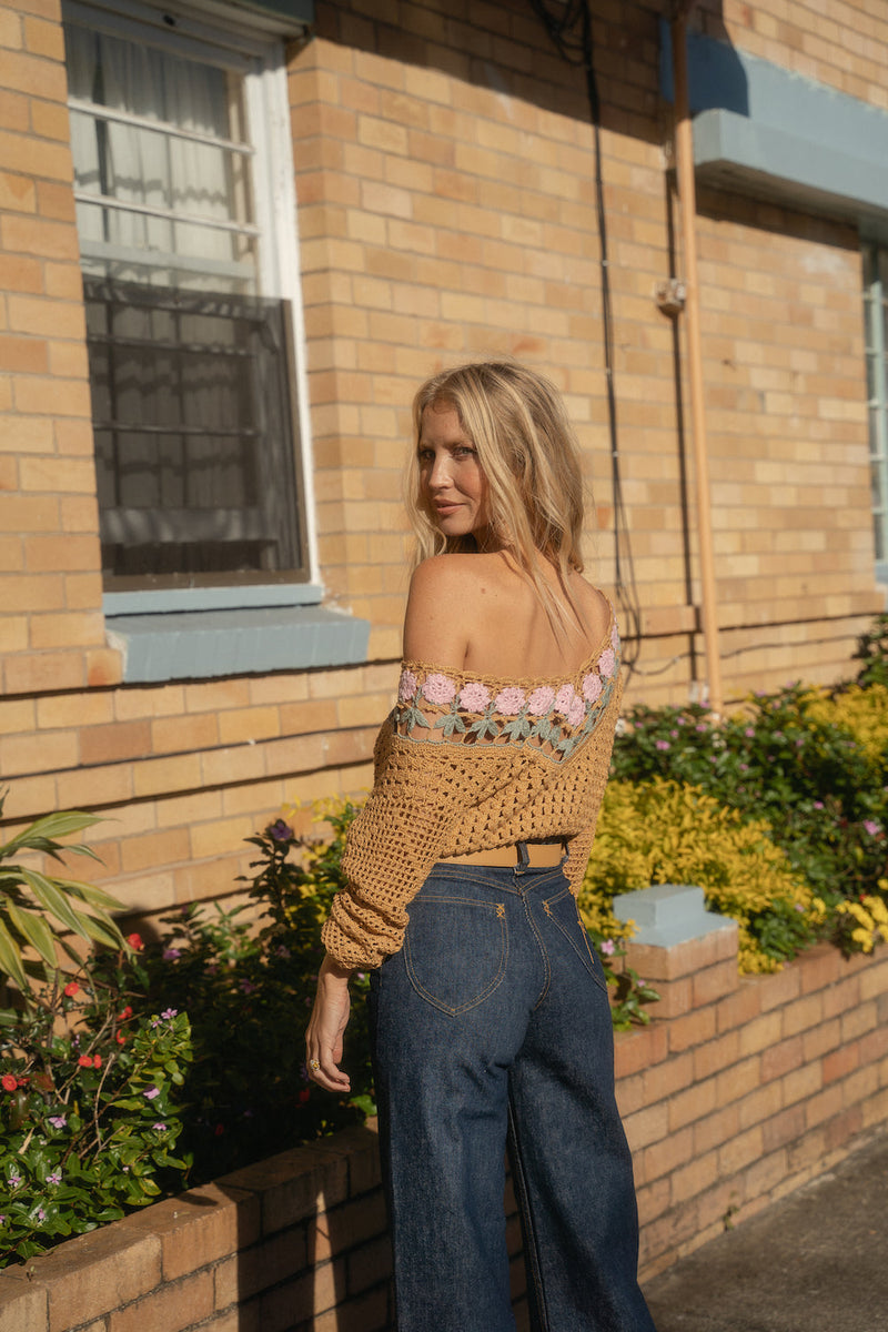 California Soul Crochet Jumper - golden meadow - Chasing Unicorns