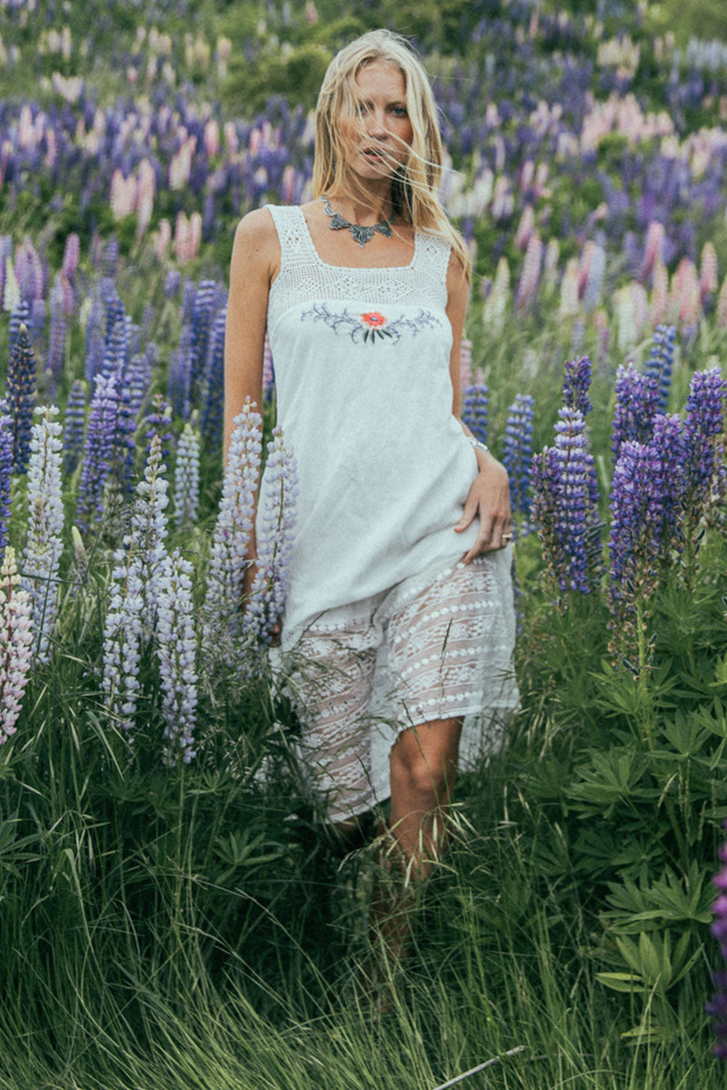 Down By The River Gauze And Lace Midi Dress - White - Chasing Unicorns