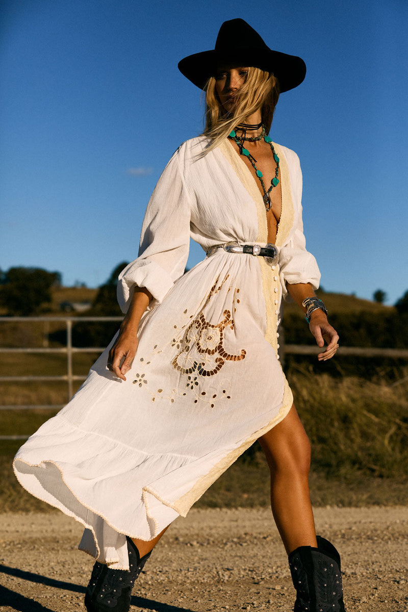 Enter The Dreamland Embroidered Duster Dress- White - Chasing Unicorns