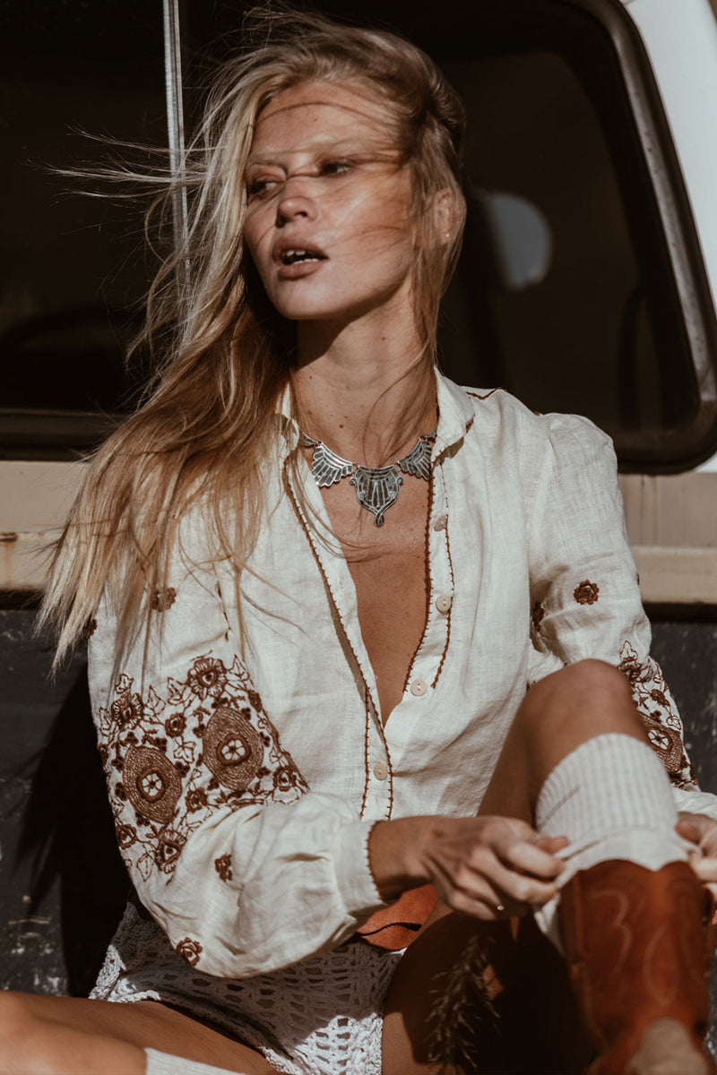 Lover’S Rock Cutwork Embroidered Blouse - Chasing Unicorns