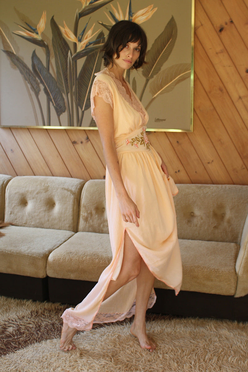 NEW Lace Embroidered Maxi Dress - Chasing Unicorns