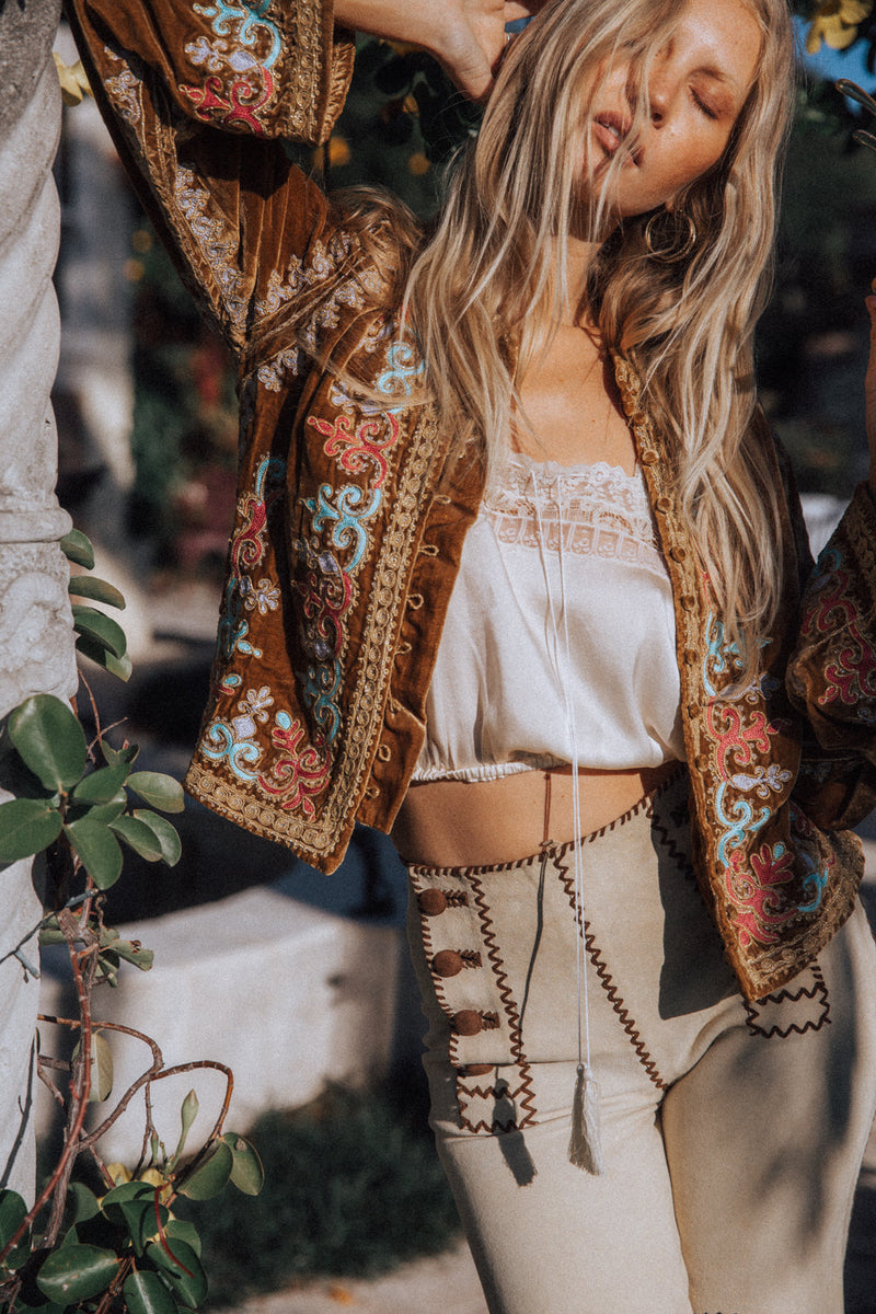 Peaceful Easy Feeling Silk + Lace Camisole - Champagne - Chasing Unicorns