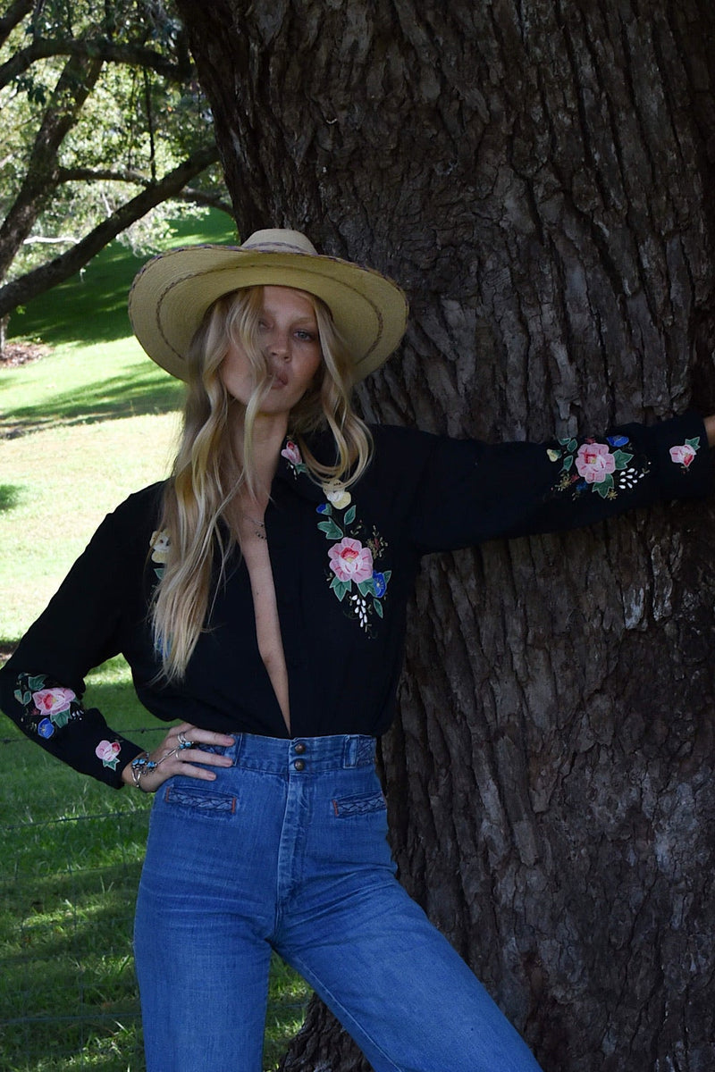 She Rides Wild Horses Cotton Appliqué Blouse - Chasing Unicorns