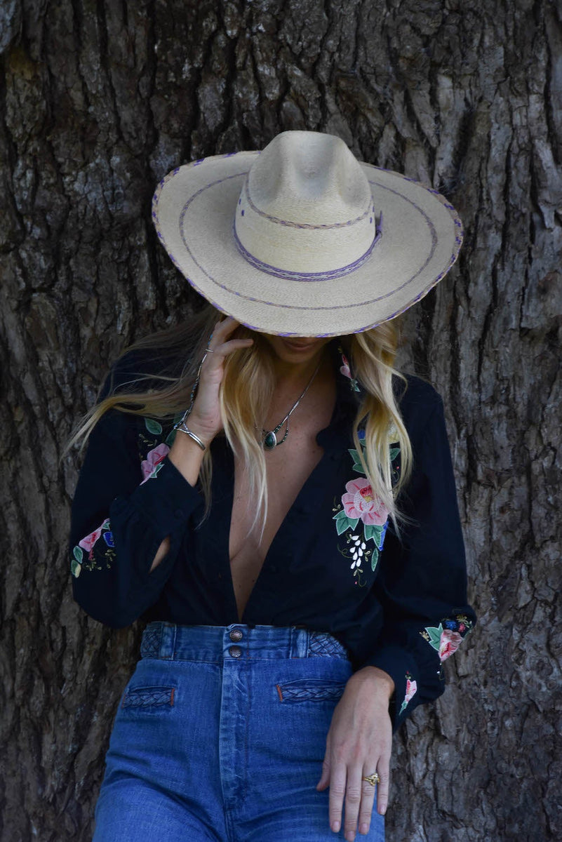 She Rides Wild Horses Cotton Appliqué Blouse - Chasing Unicorns