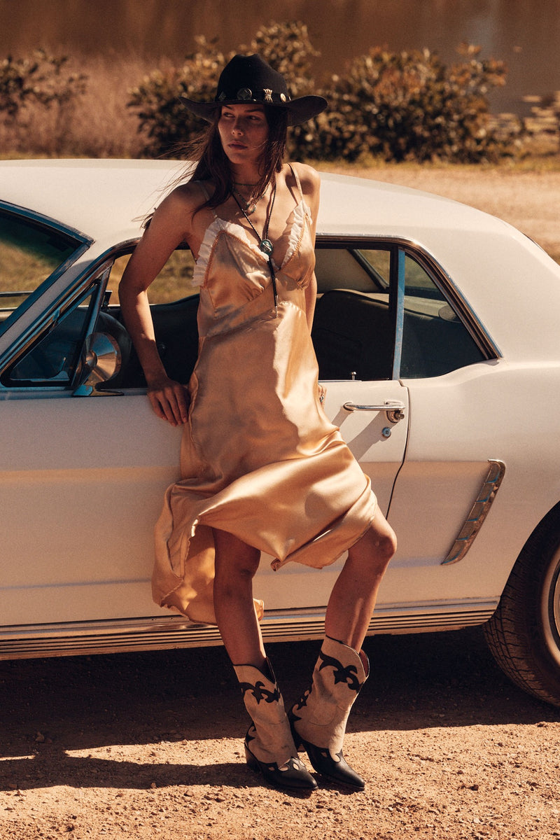 If They Come Lookin’ Leather + Suede Cowboy Boots - Bone