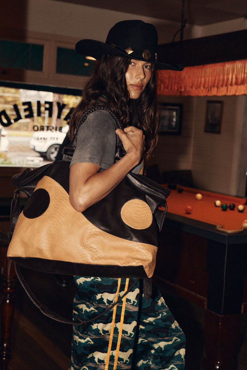 Yin Yang Leather Weekender Bag - Tan