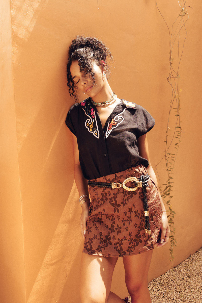 Palomino Sleeveless Embroidered Cotton Blouse