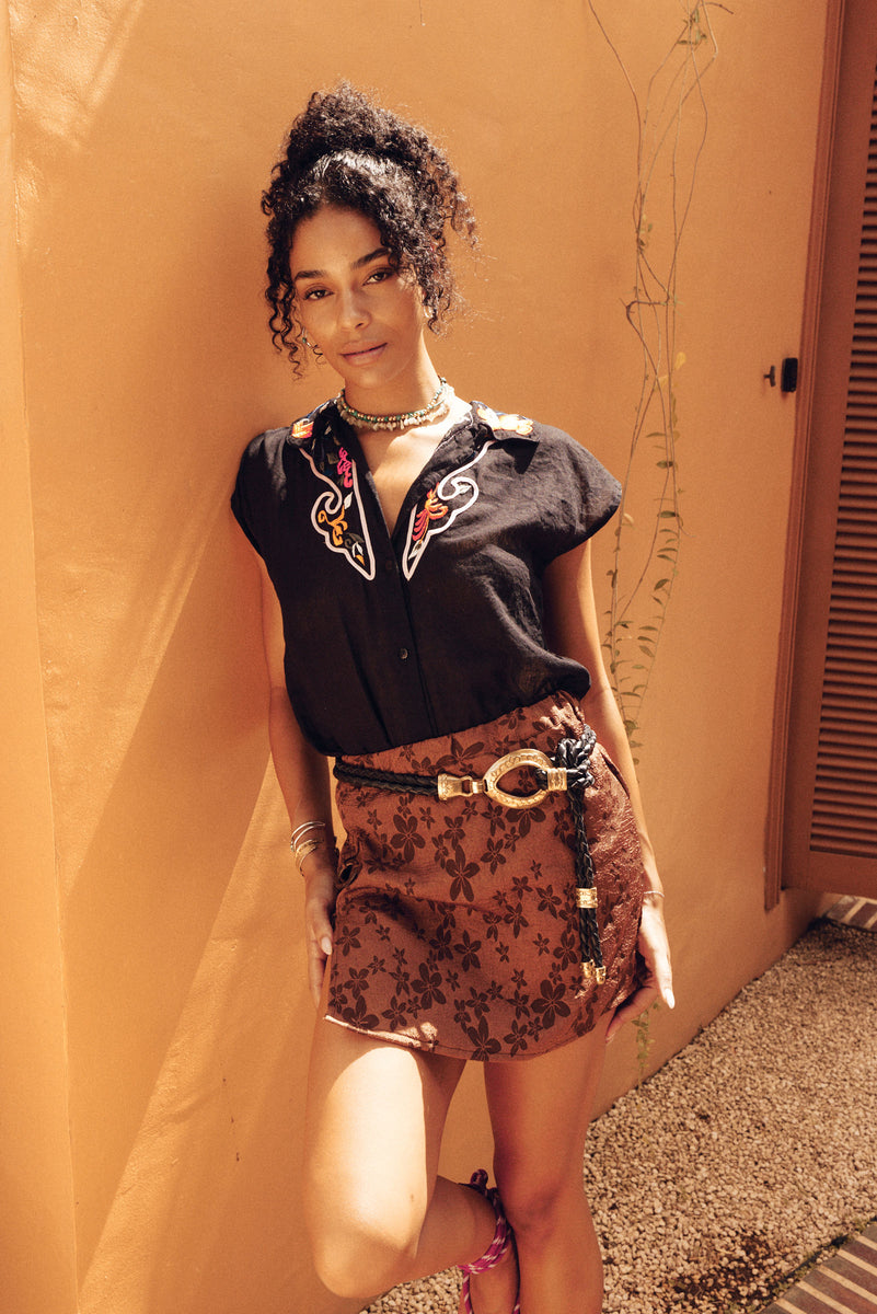 Palomino Sleeveless Embroidered Cotton Blouse