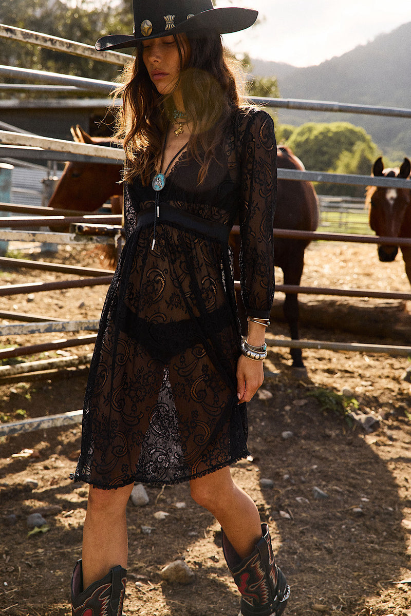 Midnight Lady Paisley Lace Midi Dress