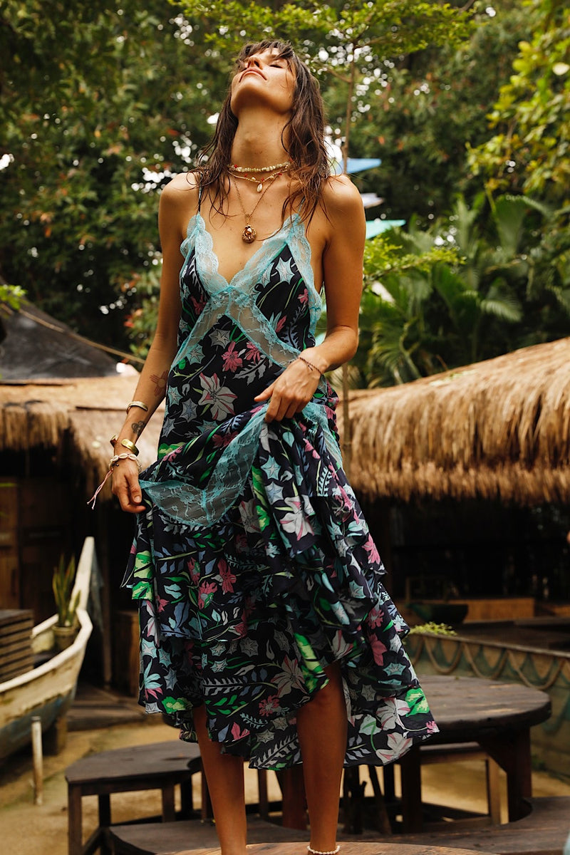 Come Alive Backless Cotton Maxi Dress - Floral