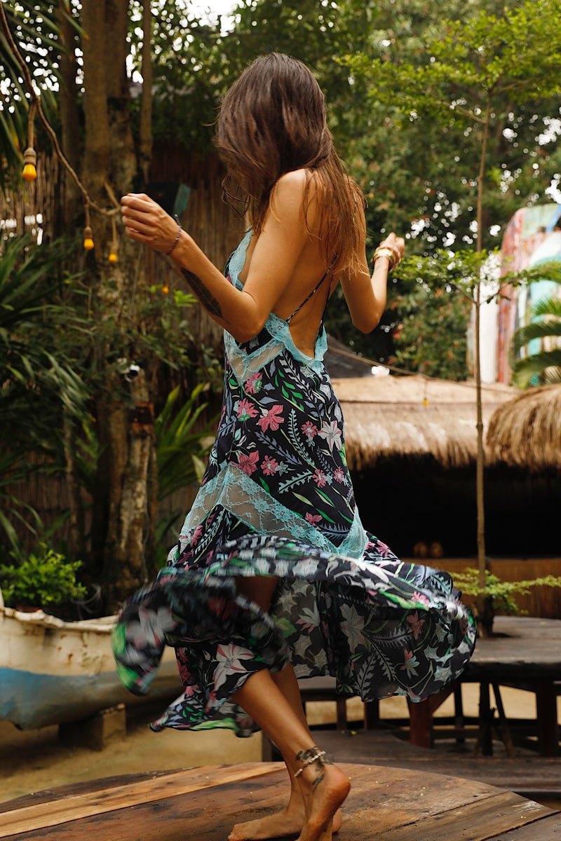 Come Alive Backless Cotton Maxi Dress - Floral