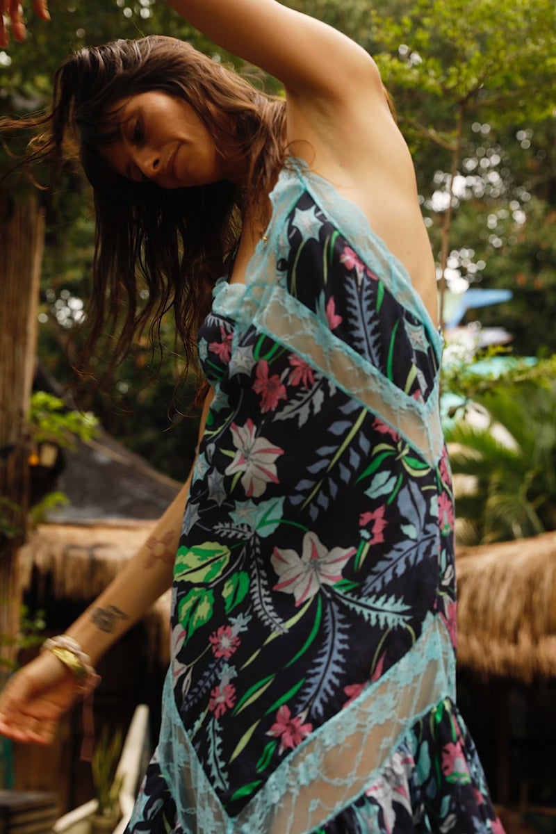Come Alive Backless Cotton Maxi Dress - Floral