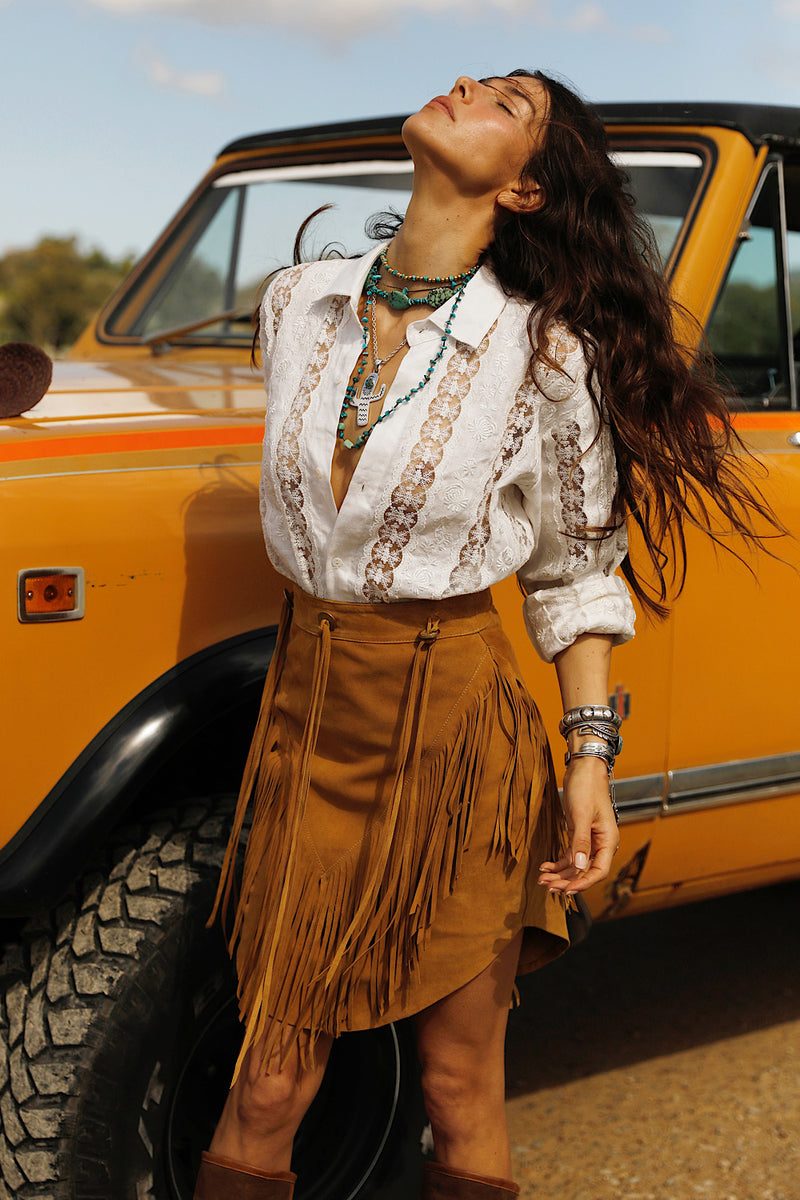 Delta Dawn Embroidered Blouse