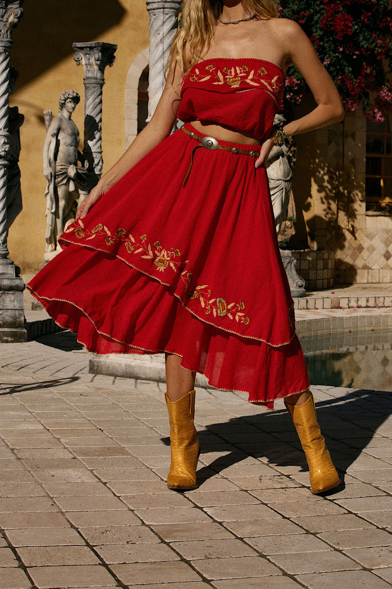 Everybody Knows Embroidered Ruffle Set - Chasing Unicorns