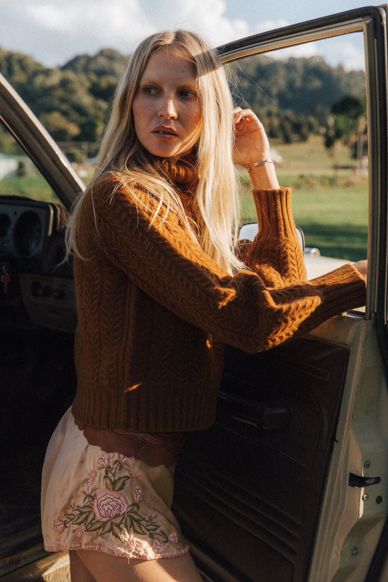 Layla Embroidered Silk Shorts - Chasing Unicorns