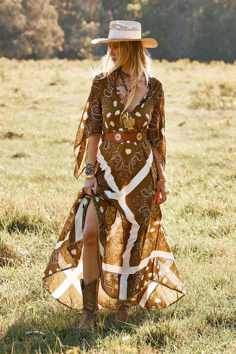 NEW Alabama Getaway Maxi Caftan Dress - Chasing Unicorns