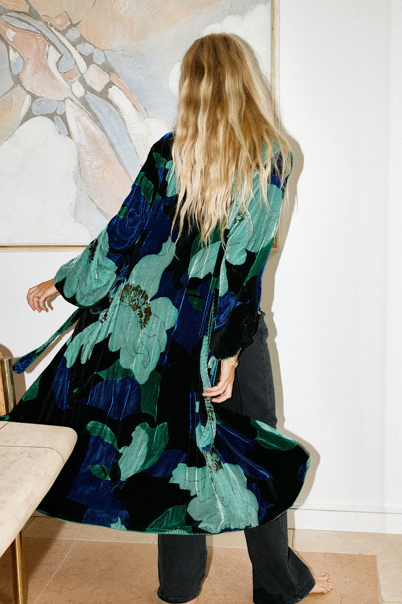 NEW Roadhouse Blues Velvet Housecoat - Chasing Unicorns