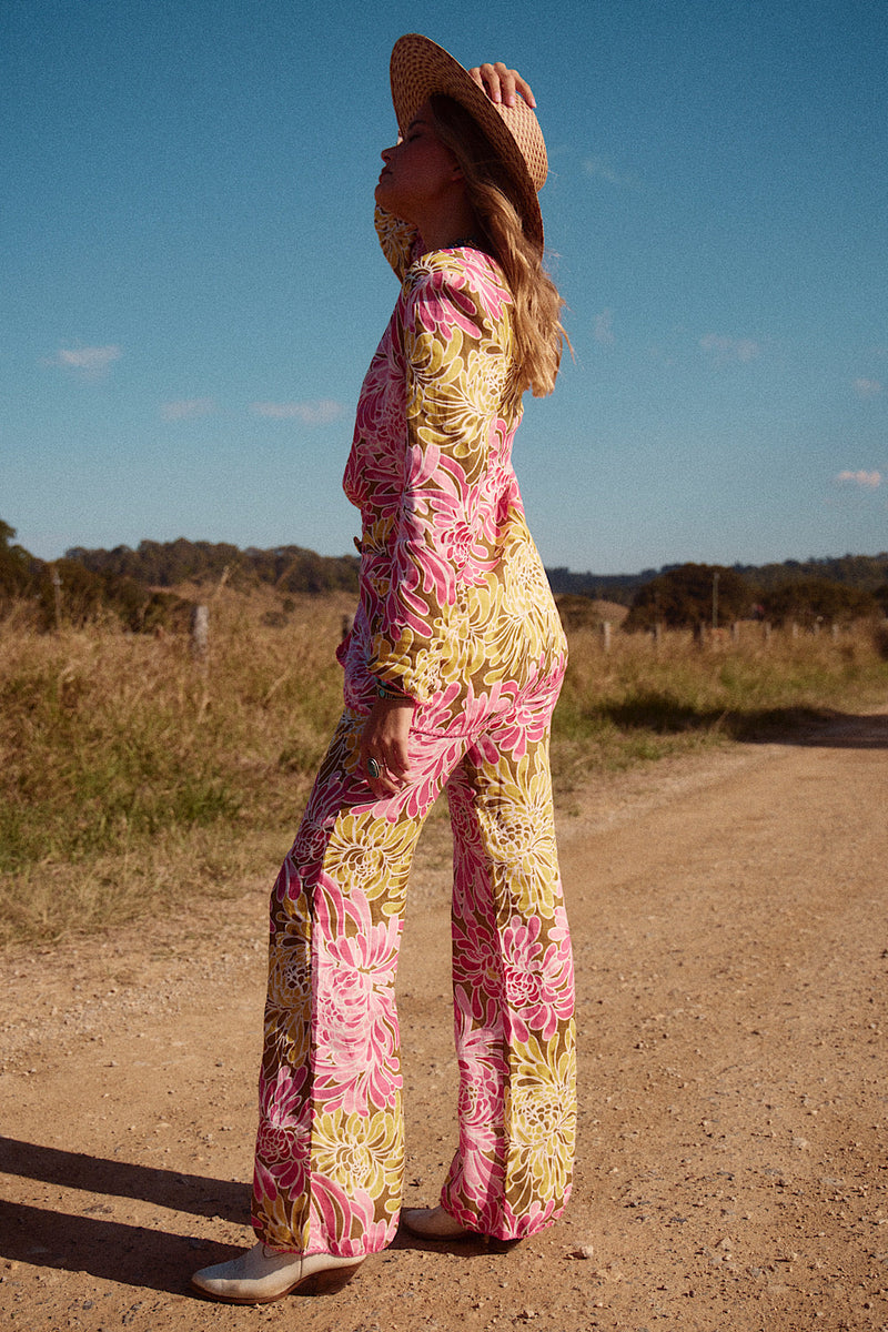 NEW When I Come Around Linen Blazer - Chasing Unicorns