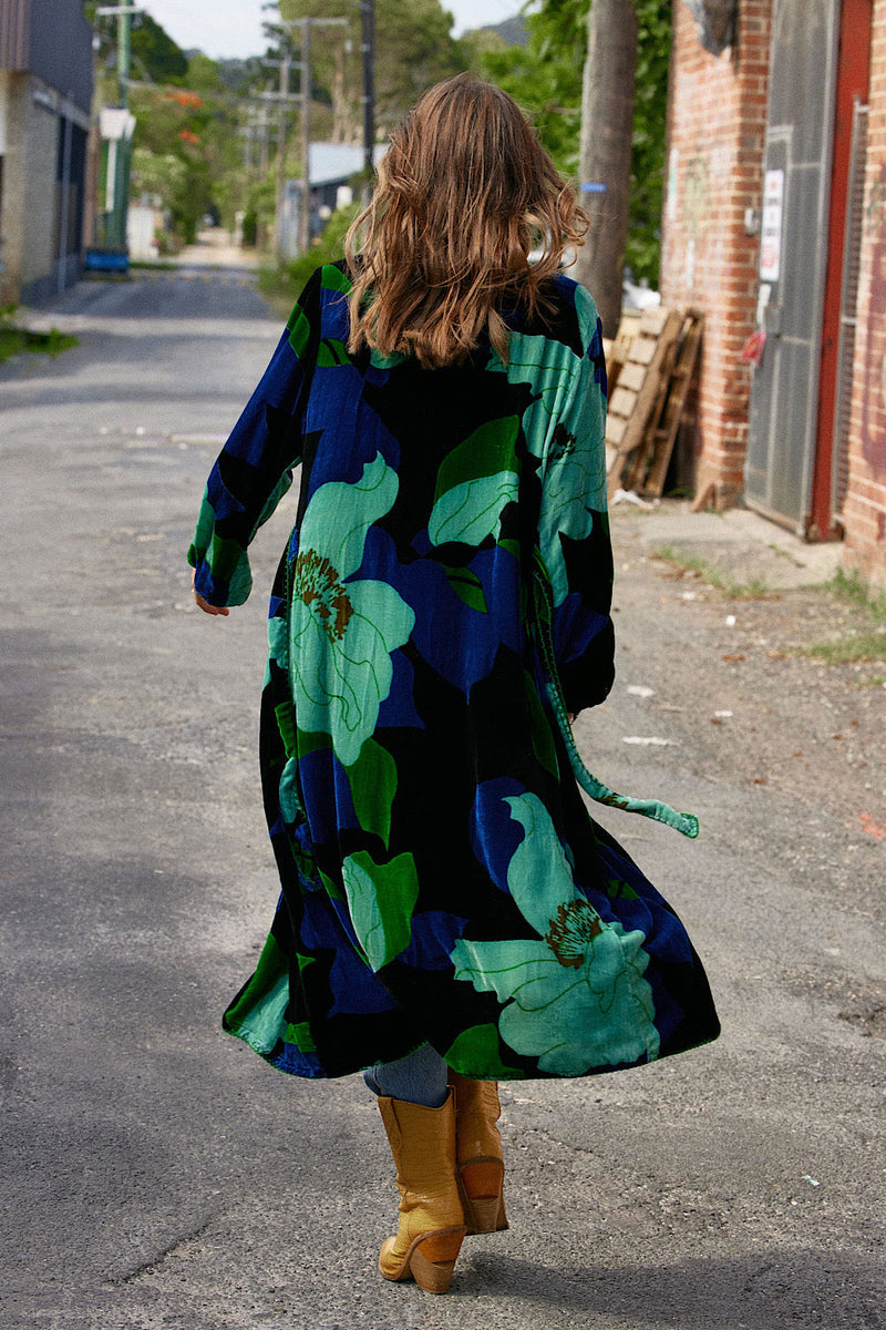 Roadhouse Blues Velvet Housecoat - Aqua Bold Floral - Chasing Unicorns