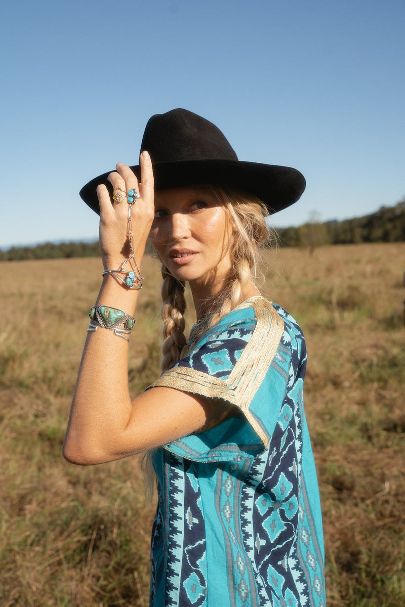 ⚡️All You Need Is Love Embroidered Tunic Dress - Chasing Unicorns