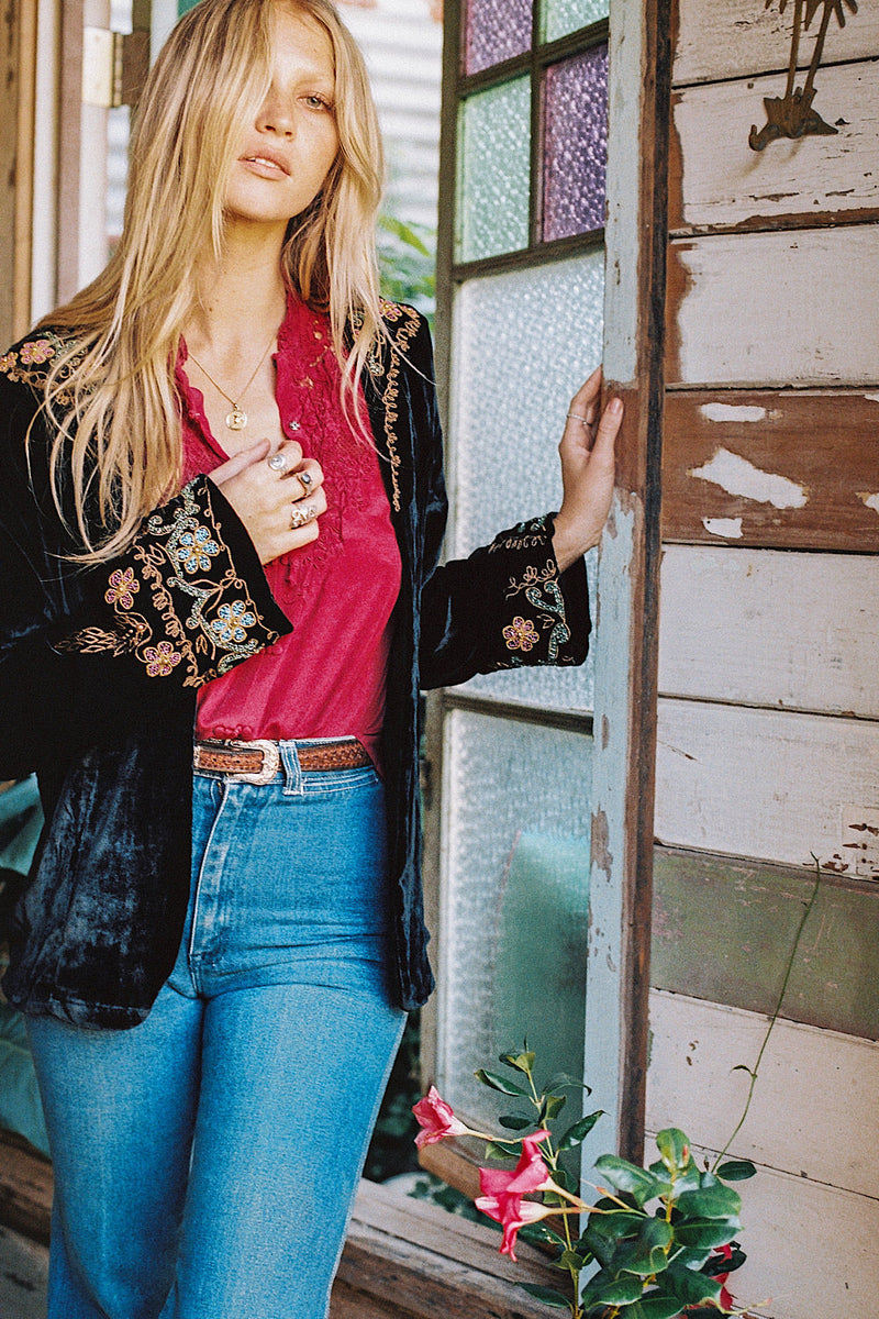 Black Magic Woman Jacket - Black - Chasing Unicorns