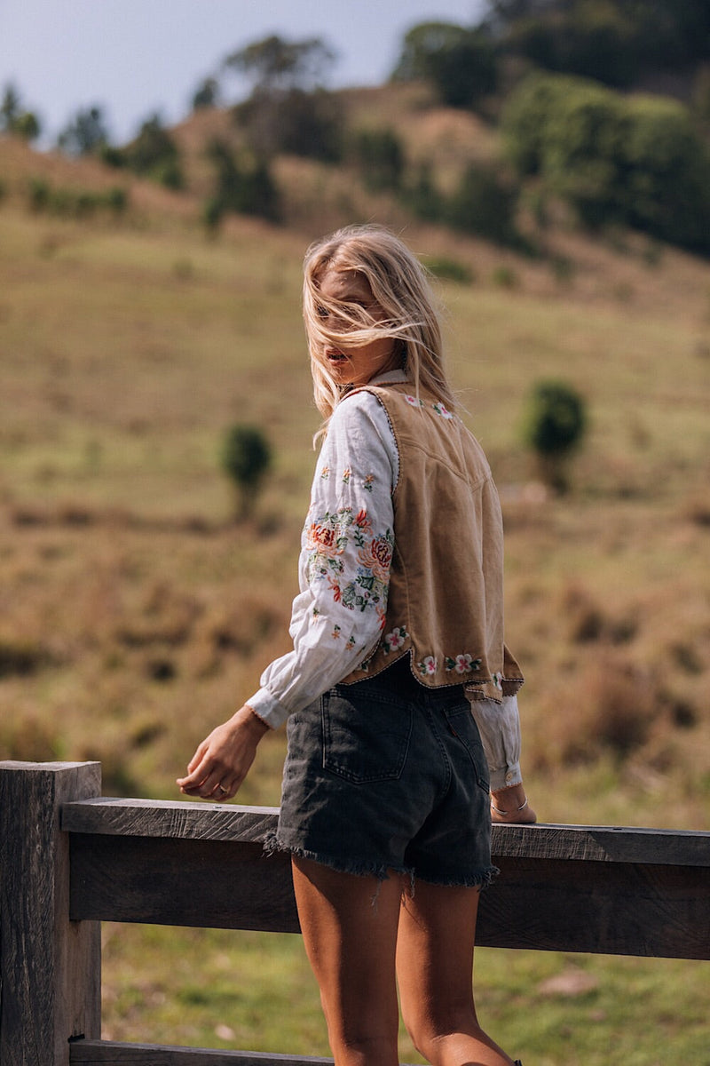 Cadillac Ranch Velvet Vest - Chasing Unicorns
