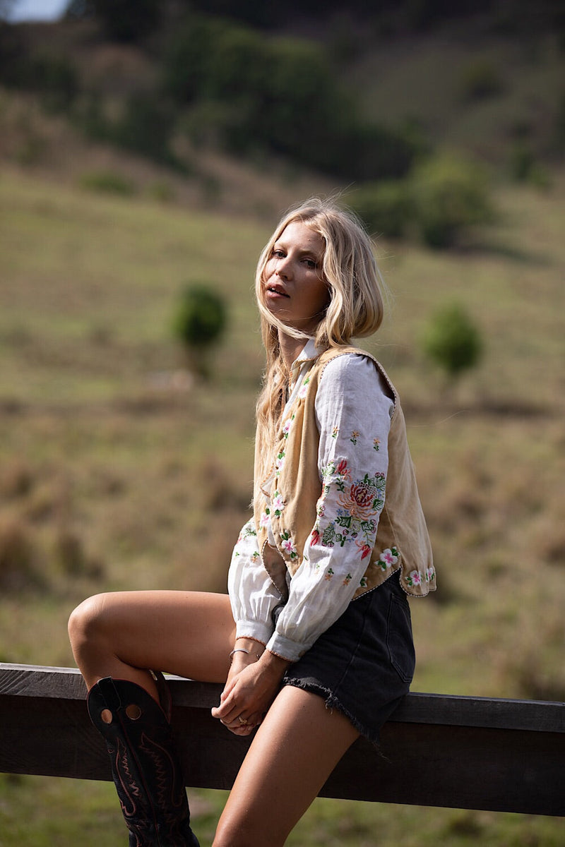 Cadillac Ranch Velvet Vest - Chasing Unicorns