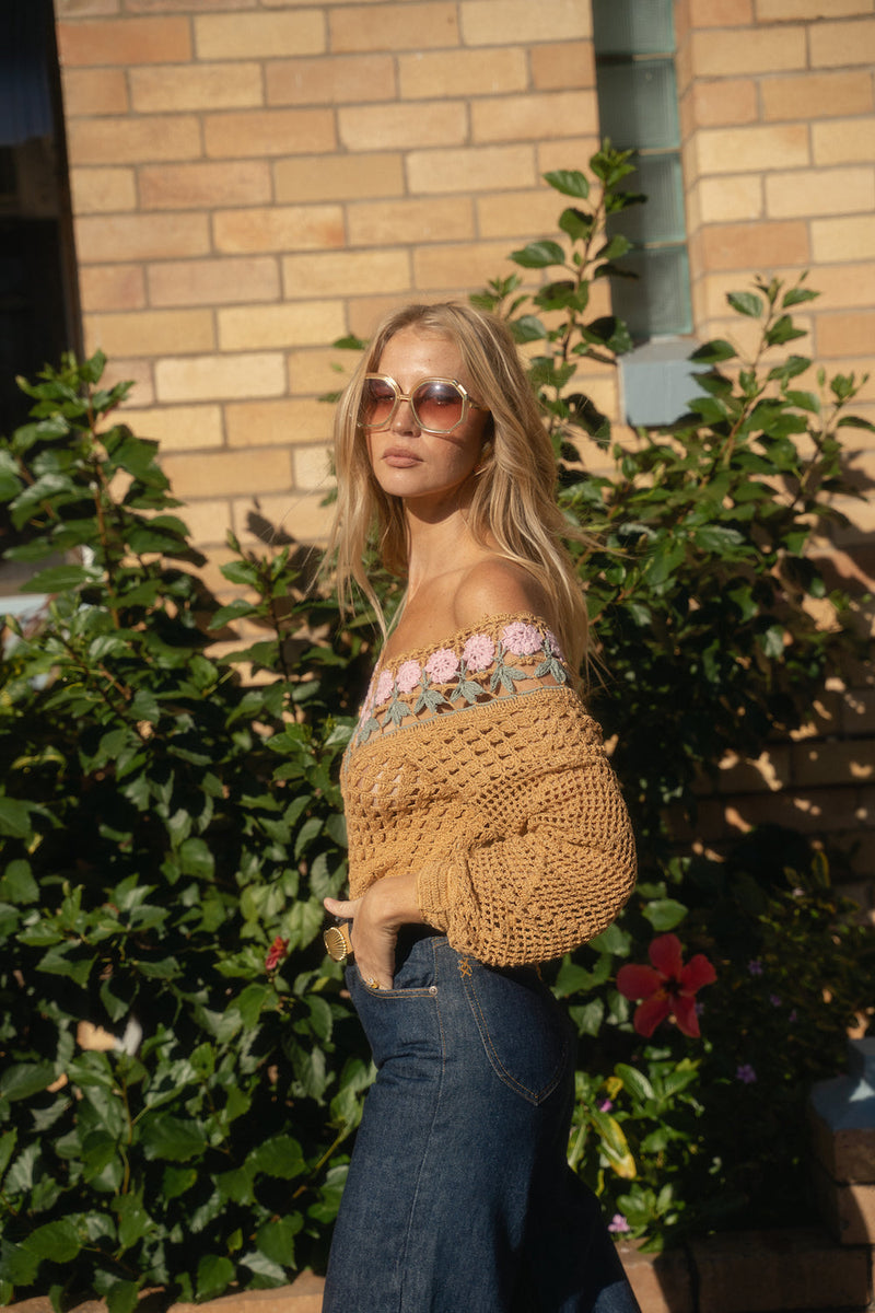 California Soul Crochet Jumper - golden meadow - Chasing Unicorns