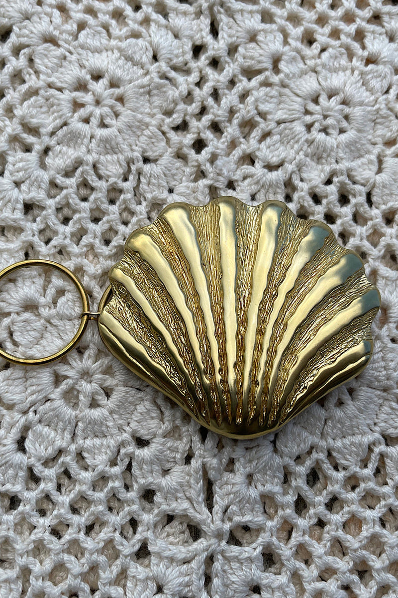 Clam Shell Chain Belt - Chasing Unicorns