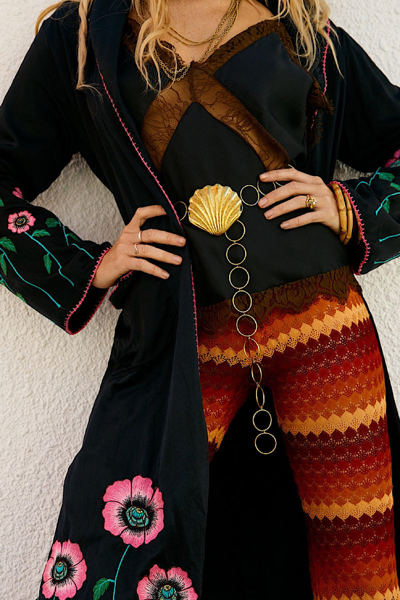 Clam Shell Chain Belt - Chasing Unicorns