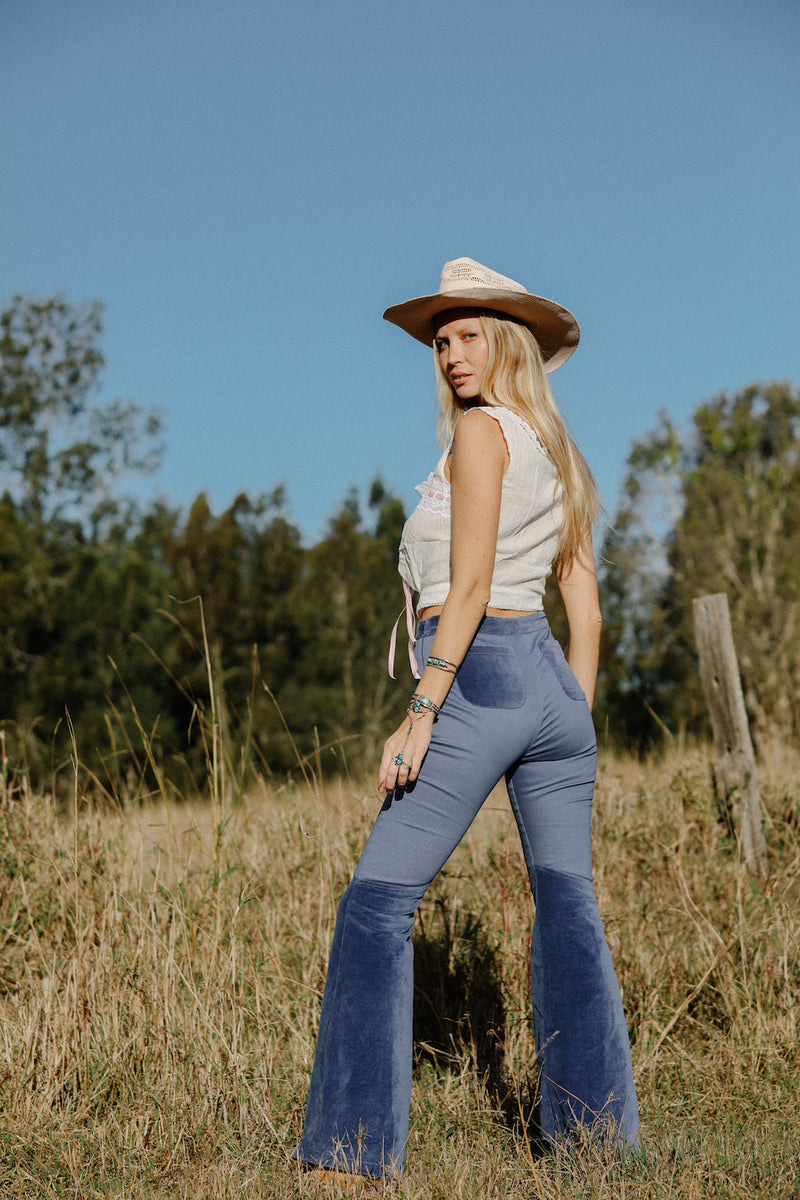 Cotton Fields Eyelet Camisole - Chasing Unicorns