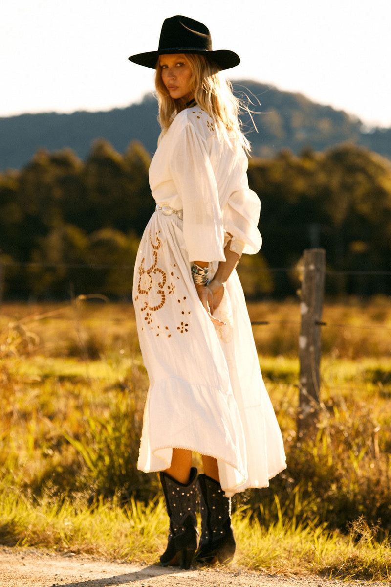 Enter The Dreamland Embroidered Duster Dress- White - Chasing Unicorns