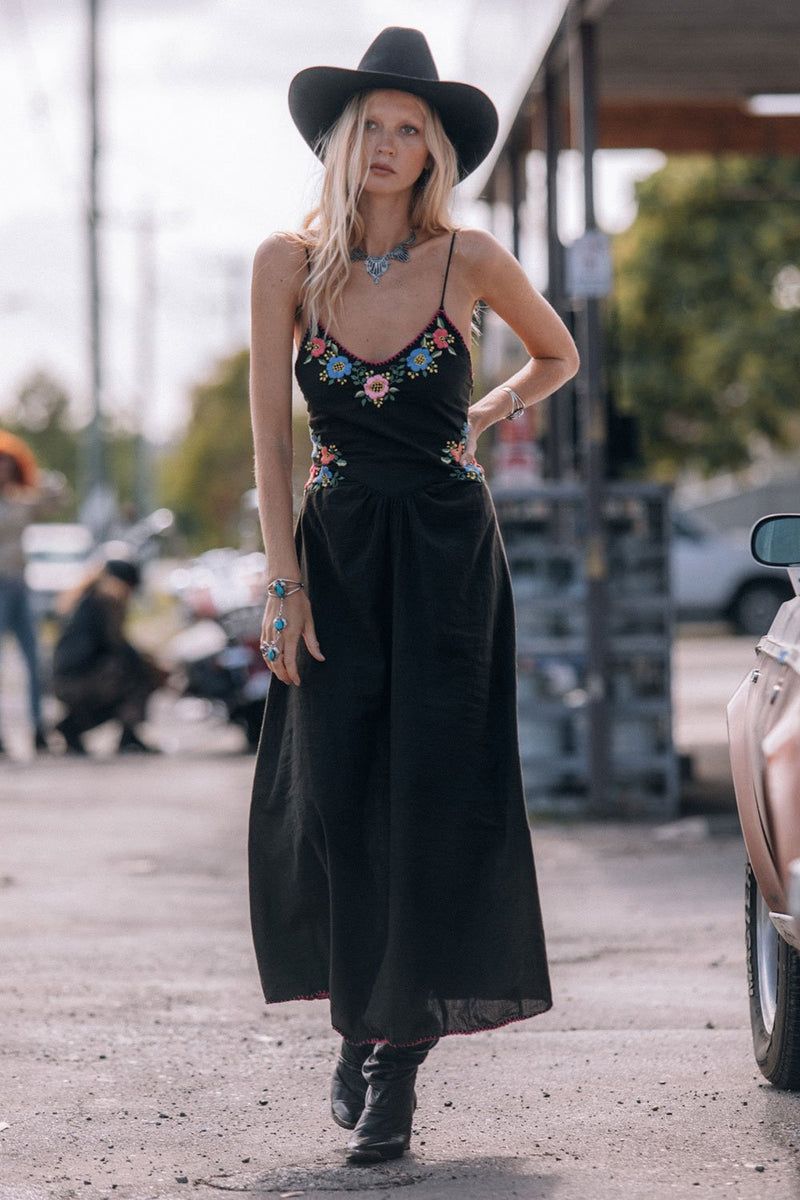 Flor D’ Luna Sundress - Chasing Unicorns