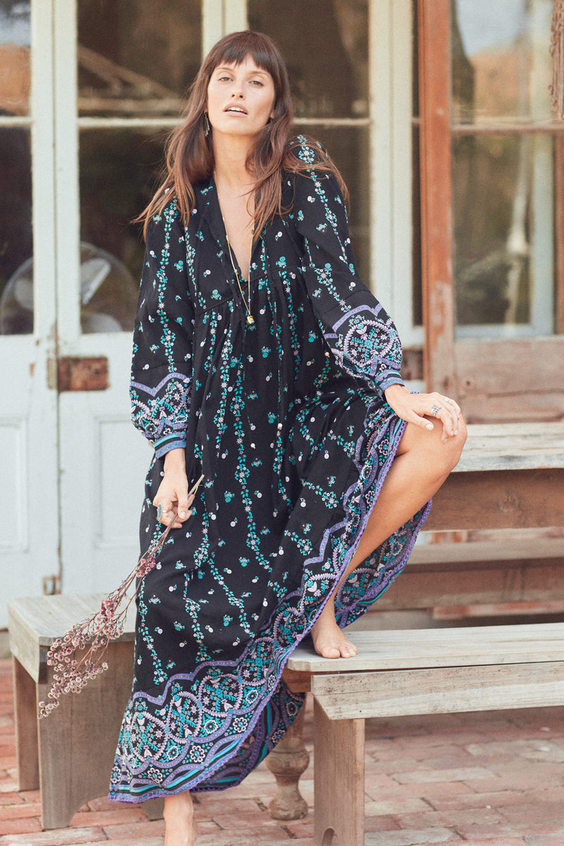 Nothing But Flowers Maxi Dress - Midnight - Chasing Unicorns