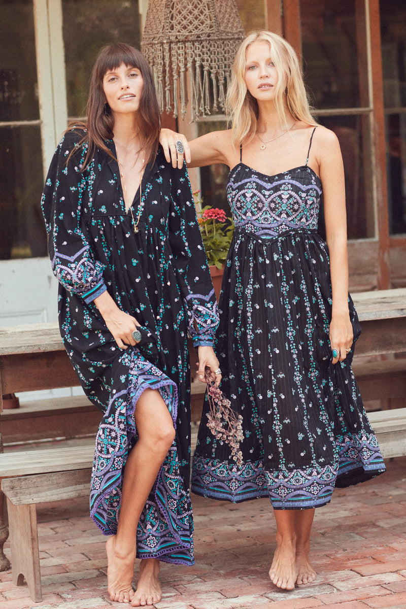 Nothing But Flowers Maxi Dress - Midnight - Chasing Unicorns