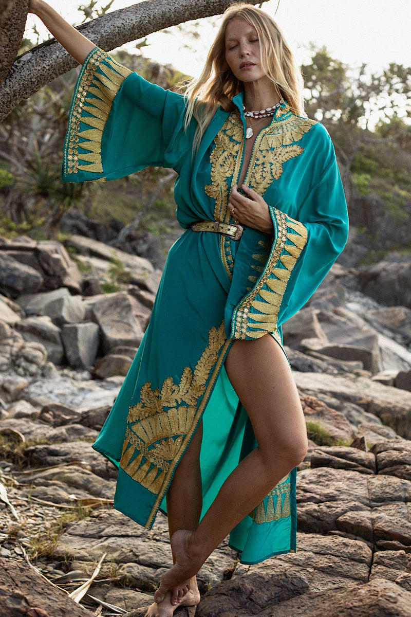 Queen Of Hearts Dream Coat - Turquoise - Chasing Unicorns