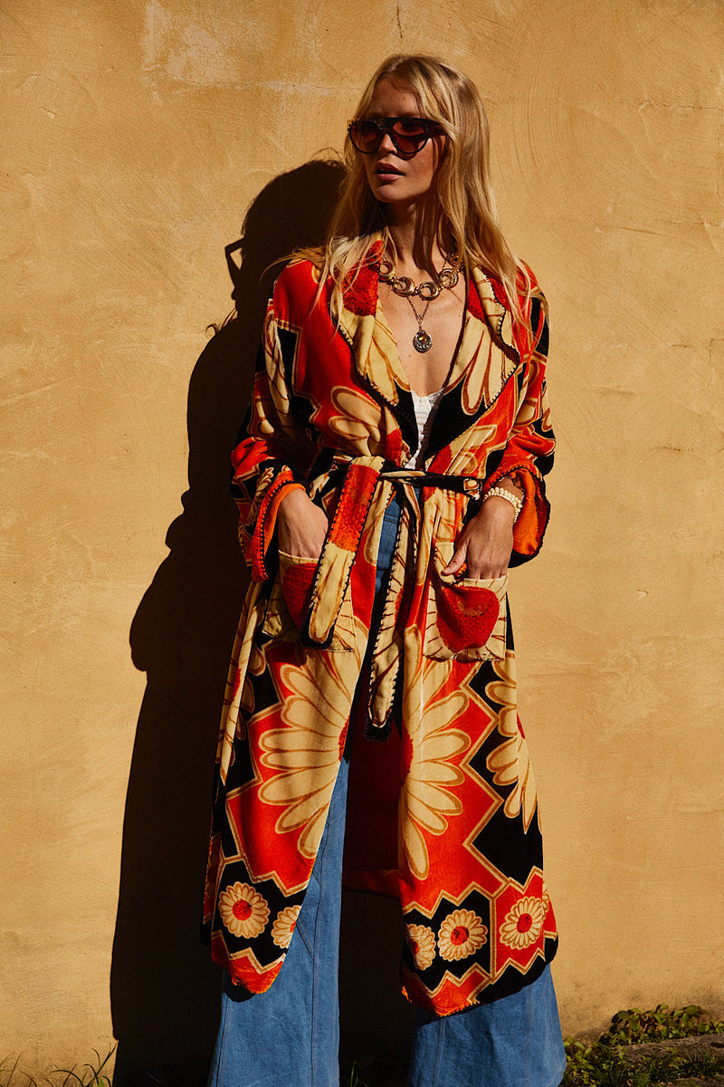 Roadhouse Blues Velvet Housecoat - Daisy - Chasing Unicorns