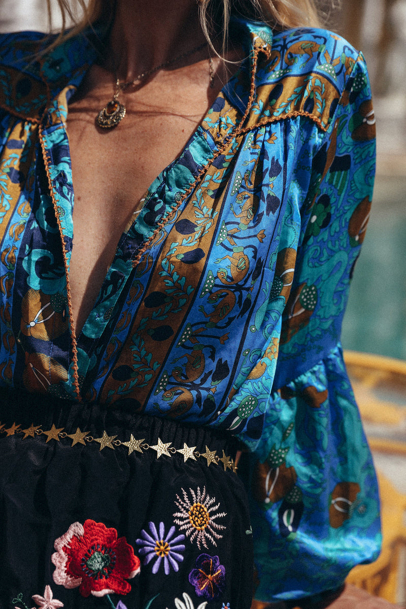 Star Hammered Brass Chain Belt - Chasing Unicorns