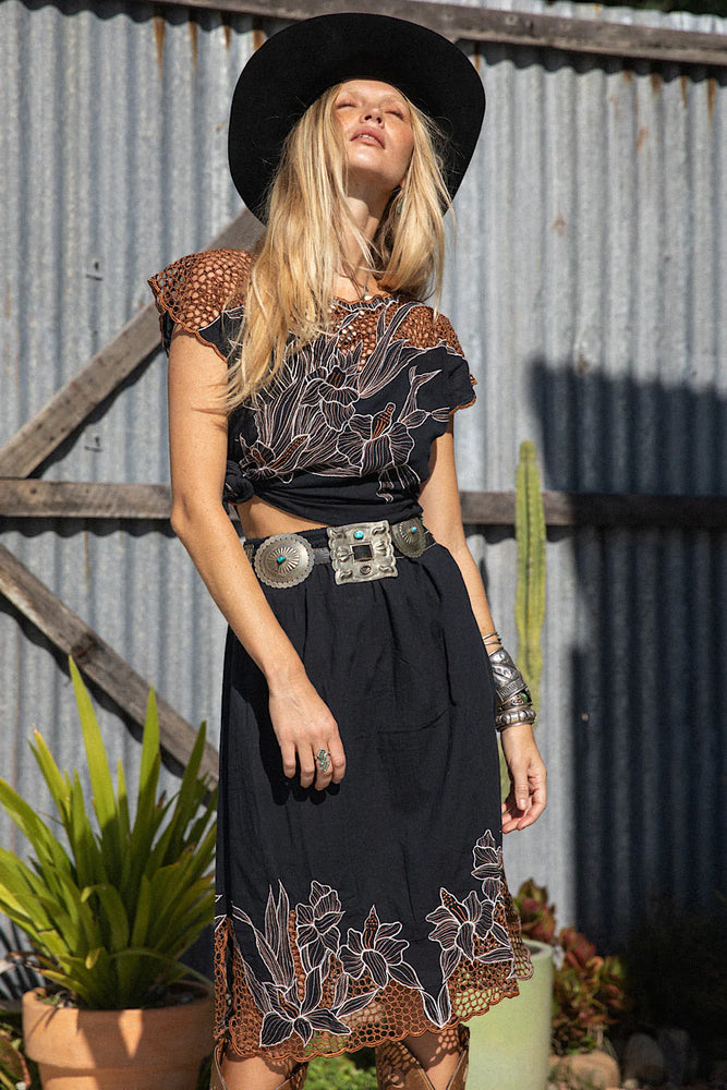 Wild World Embroidered Cutwork Set